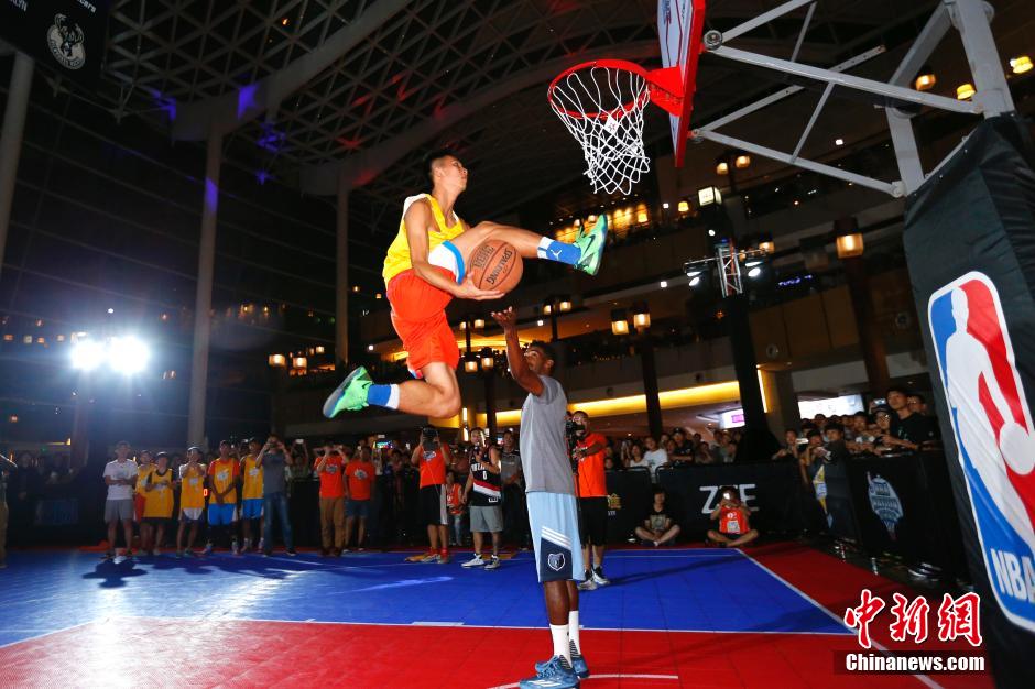 竞技体育中 竞技体育中