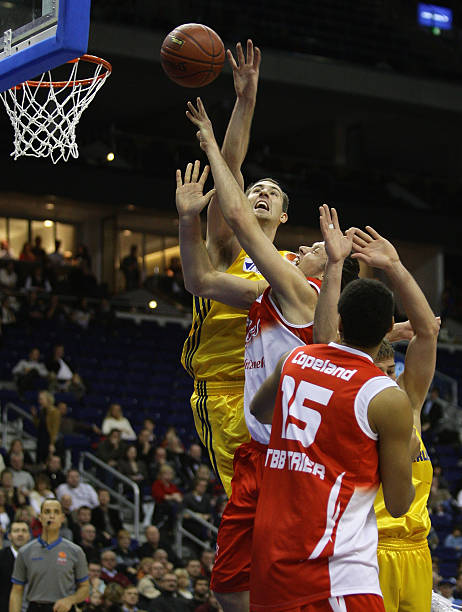 框架内发挥 框架内发挥